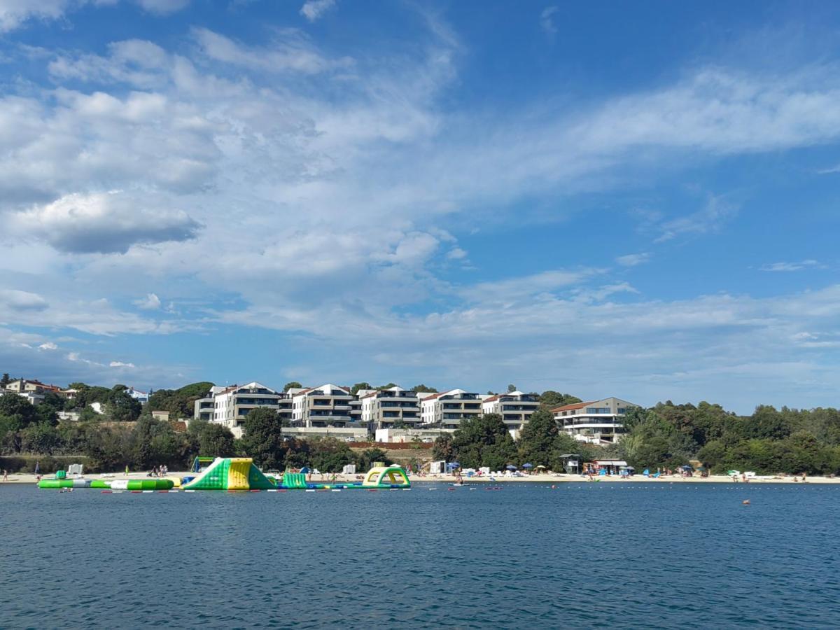 Black Pearl - Luxury Seaside App With Pool & Bbq, Istra 반졸레 외부 사진